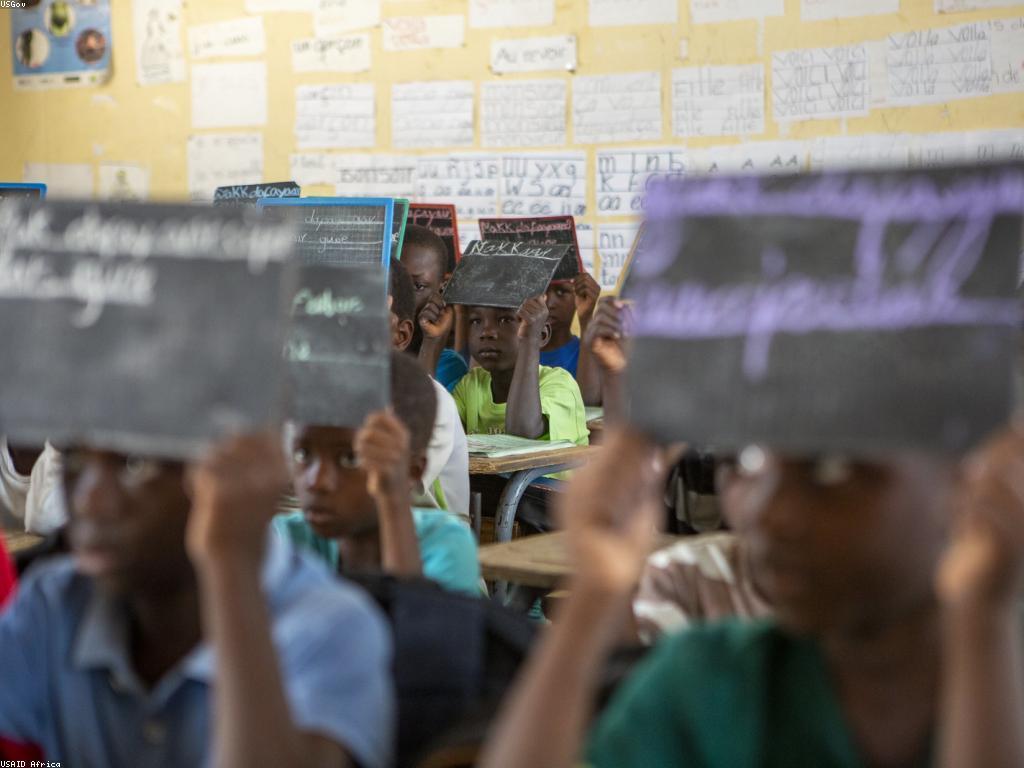 ការប្រកួតរង្វាន់: ការលេងដែលមានការព្យាករ និងការរីកចម្រើន